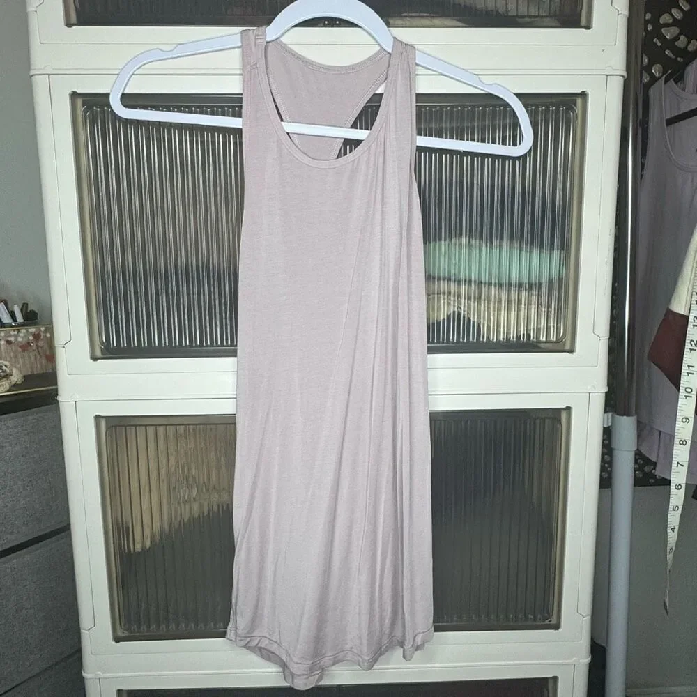 Lululemon Athletica Tank Top, Chrome, size8, GUC - Picture 2 of 2